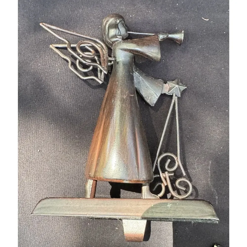 Angel Stocking Holder Trumpet Blowing Angel Metal 8” Tall Nice & Heavy -A56